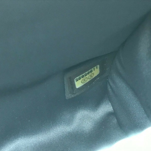 Chanel Bag Vinyl Ice Cube Pochette Shining Silver - Picture 7 of 8